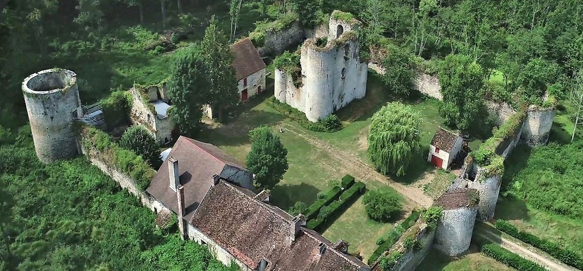 Photo du château de Mez-le-Maréchal.