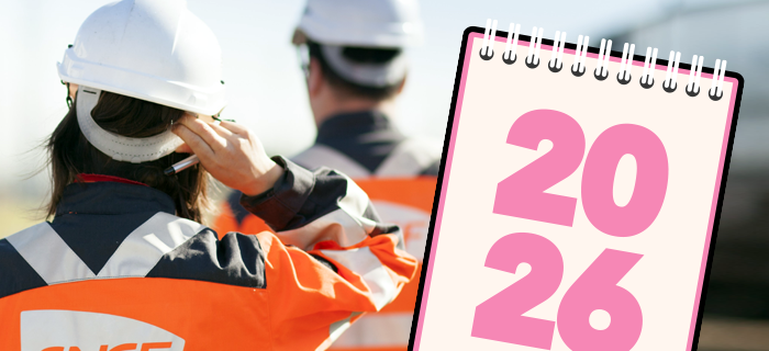 Pour illustrer le billet des 6 premiers mois de travaux de l'année 2026 : une photo d'agents SNCF Réseau photographiés de dos et une illustration d'un calendrier sur lequel il est inscrit "2026".
